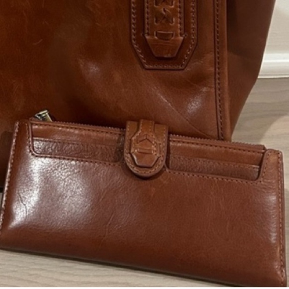 Hobo Dunn Continental Wallet 💖 - Picture 3 of 5